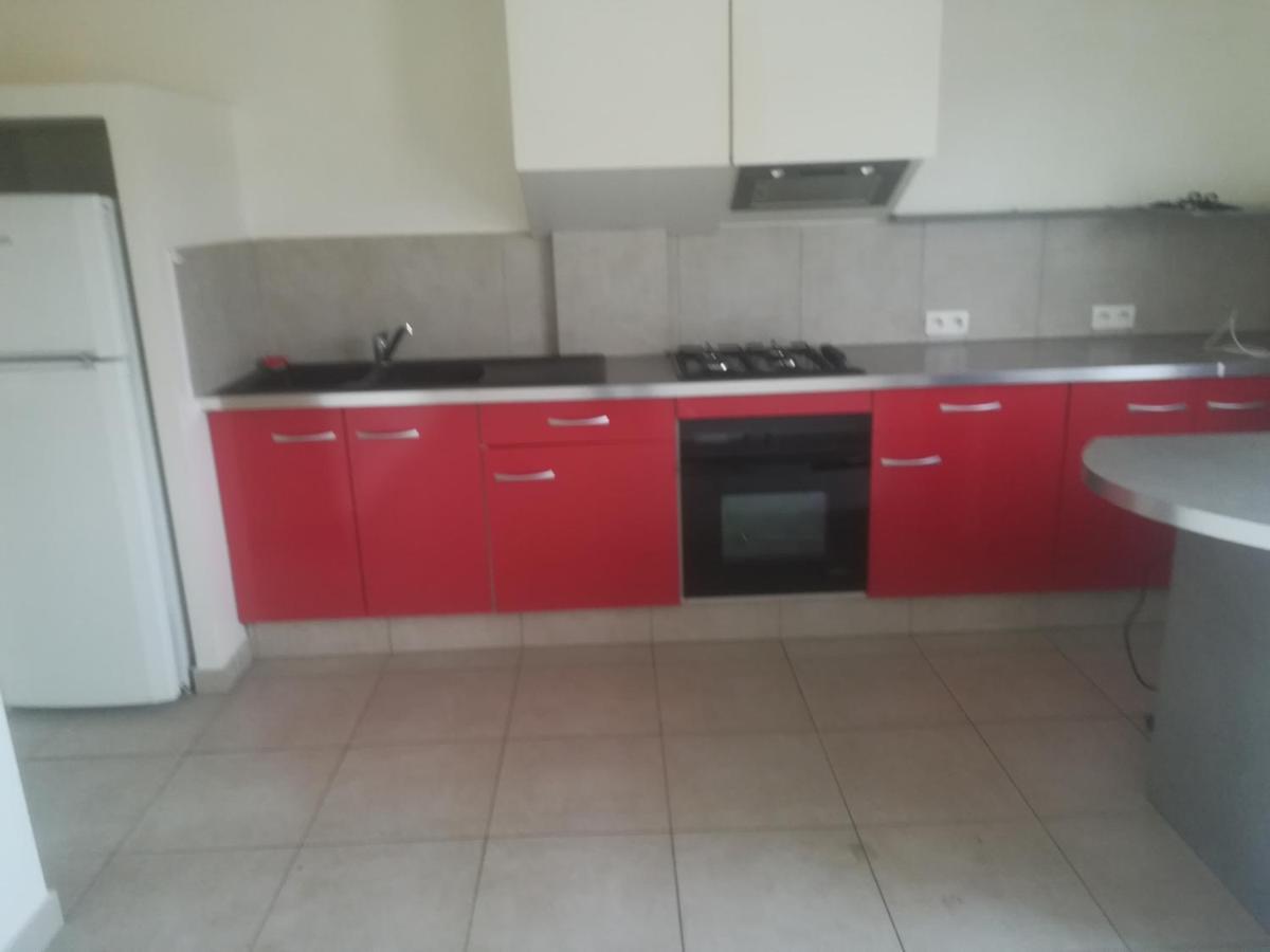 Logement De Plein Pied A Mirecourt Екстериор снимка